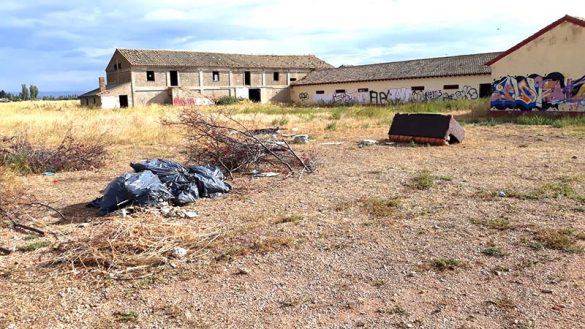 Vertidos-Claveria-(4)