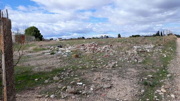 Vertidos-Pinseque02-(2)