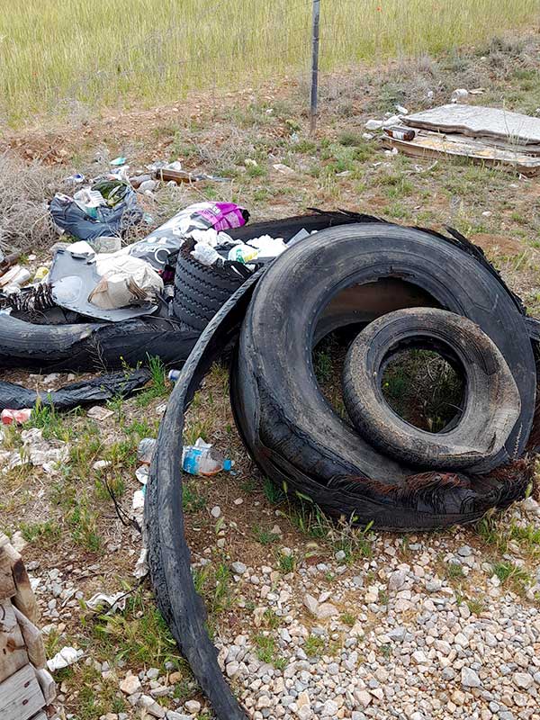 Santa Eulalia perdiendo ruedas por el camino