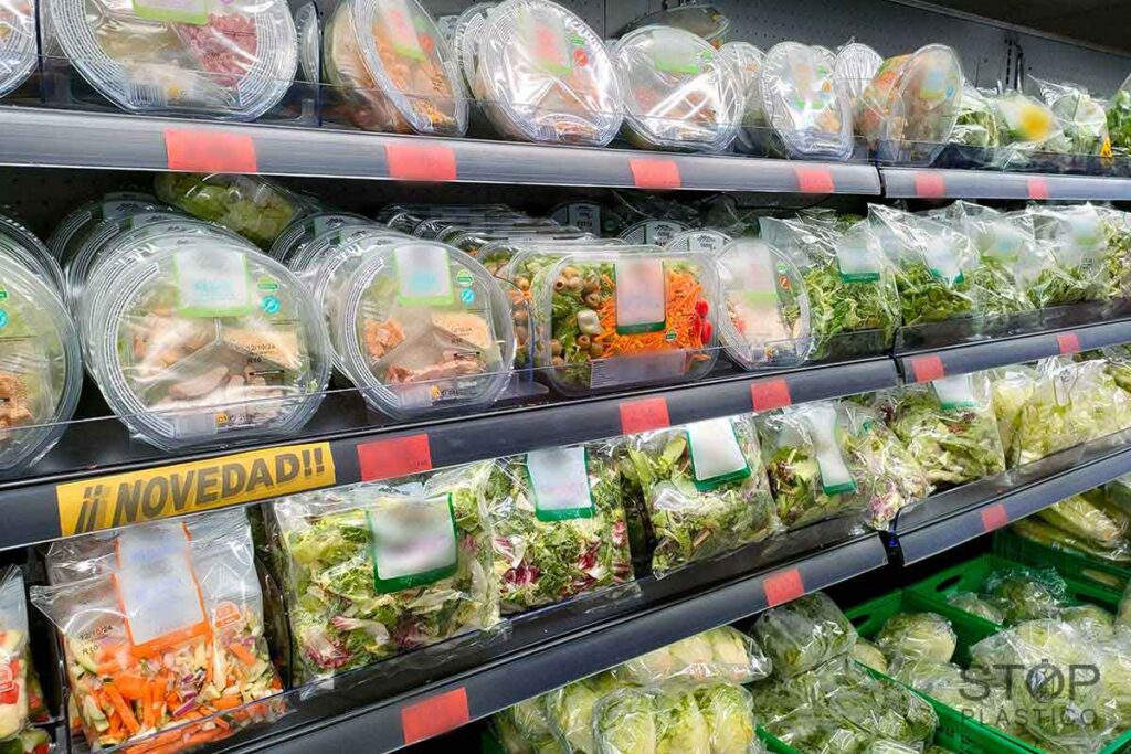 Envases plásticos de uso alimentario, una bomba de relojería